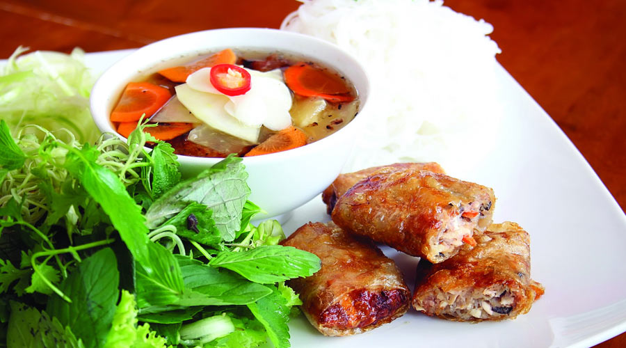 Delicious Hanoi specialties are hard to resist